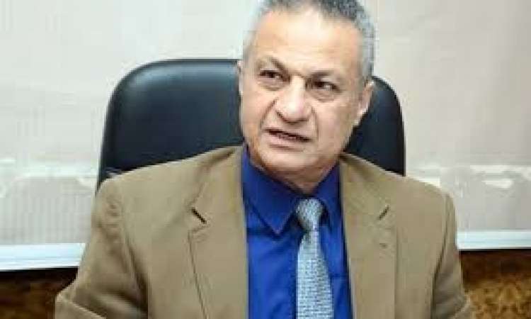  الدكتور حاتم أبو القاسم، مدير معهد الأورام